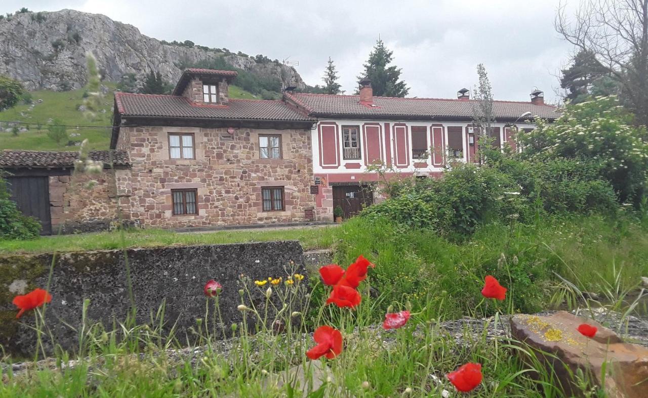 Гостевой дом Casa Entrenidos Муда Экстерьер фото